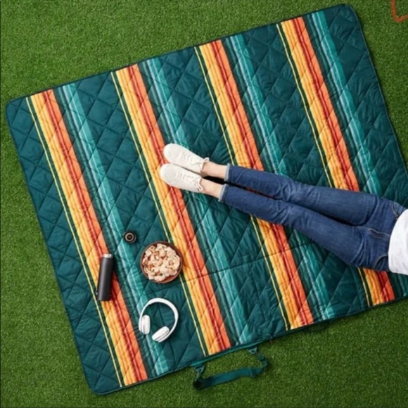 Pendleton Bedding Pendleton Packable Outdoor Picnic Beach Blanket